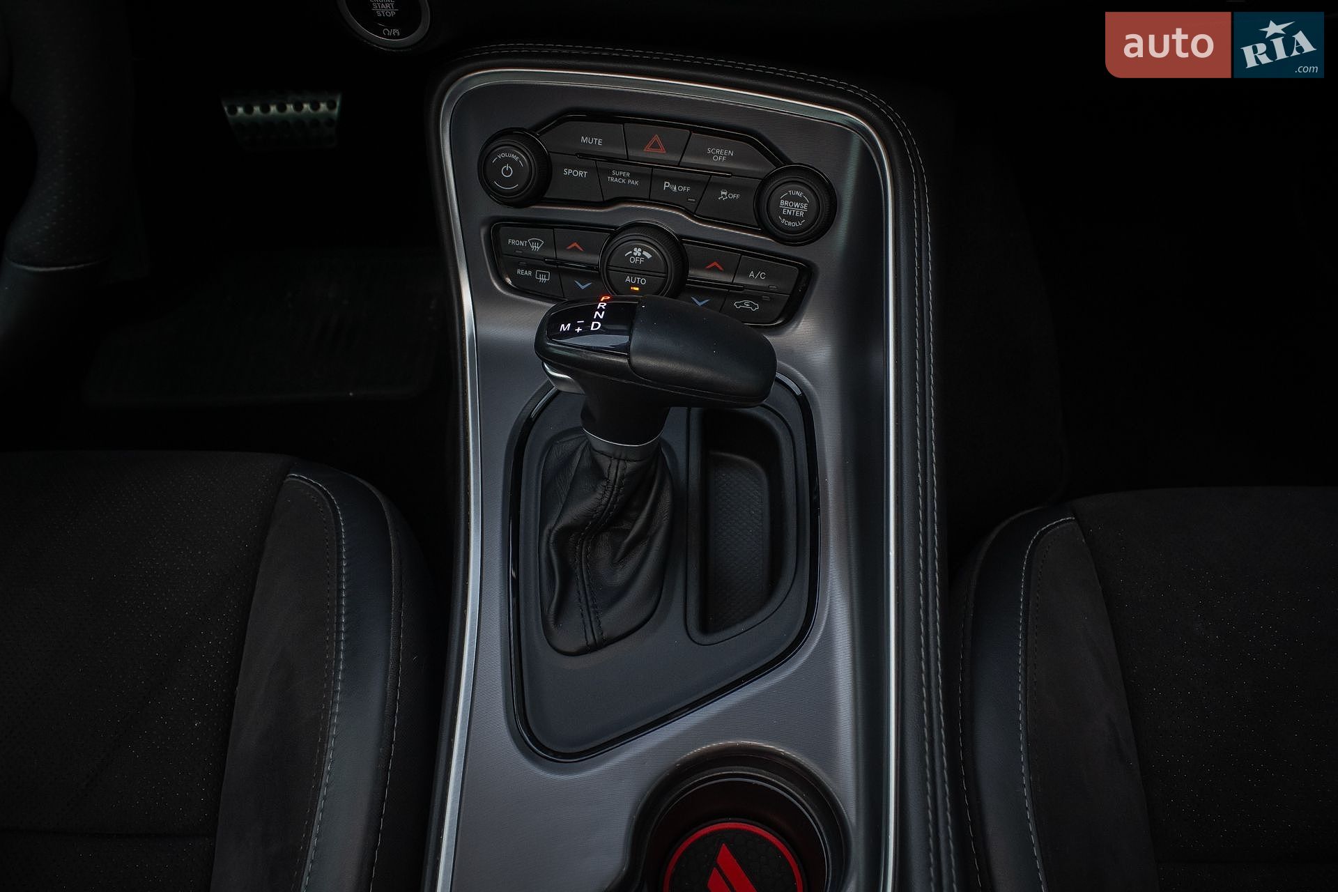 Dodge Challenger 2019 VIN 2C3CDZKG4KH605450 фото оголошення 22 з 52