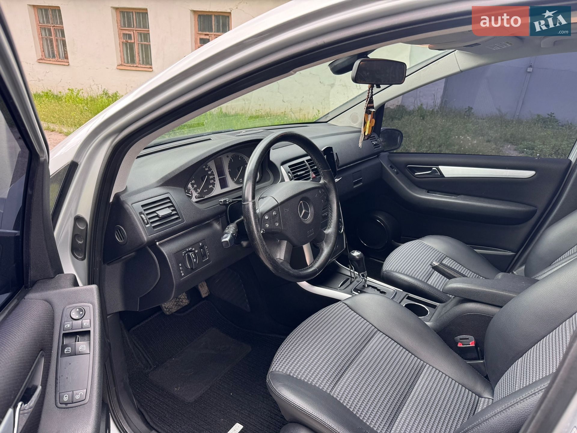 Mercedes-Benz B-Class 2005 VIN WDD2452081J019133 фото оголошення 14 з 19