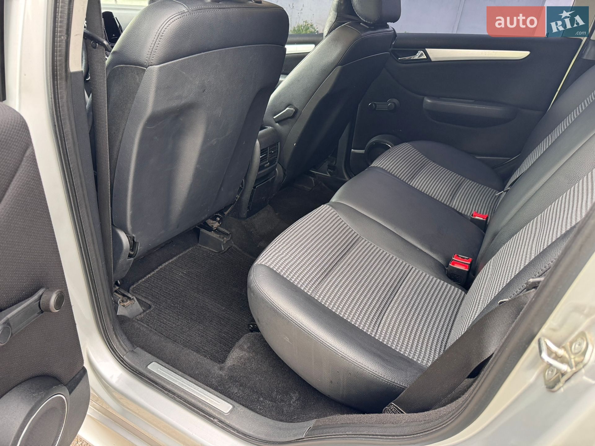 Mercedes-Benz B-Class 2005 VIN WDD2452081J019133 фото оголошення 15 з 19