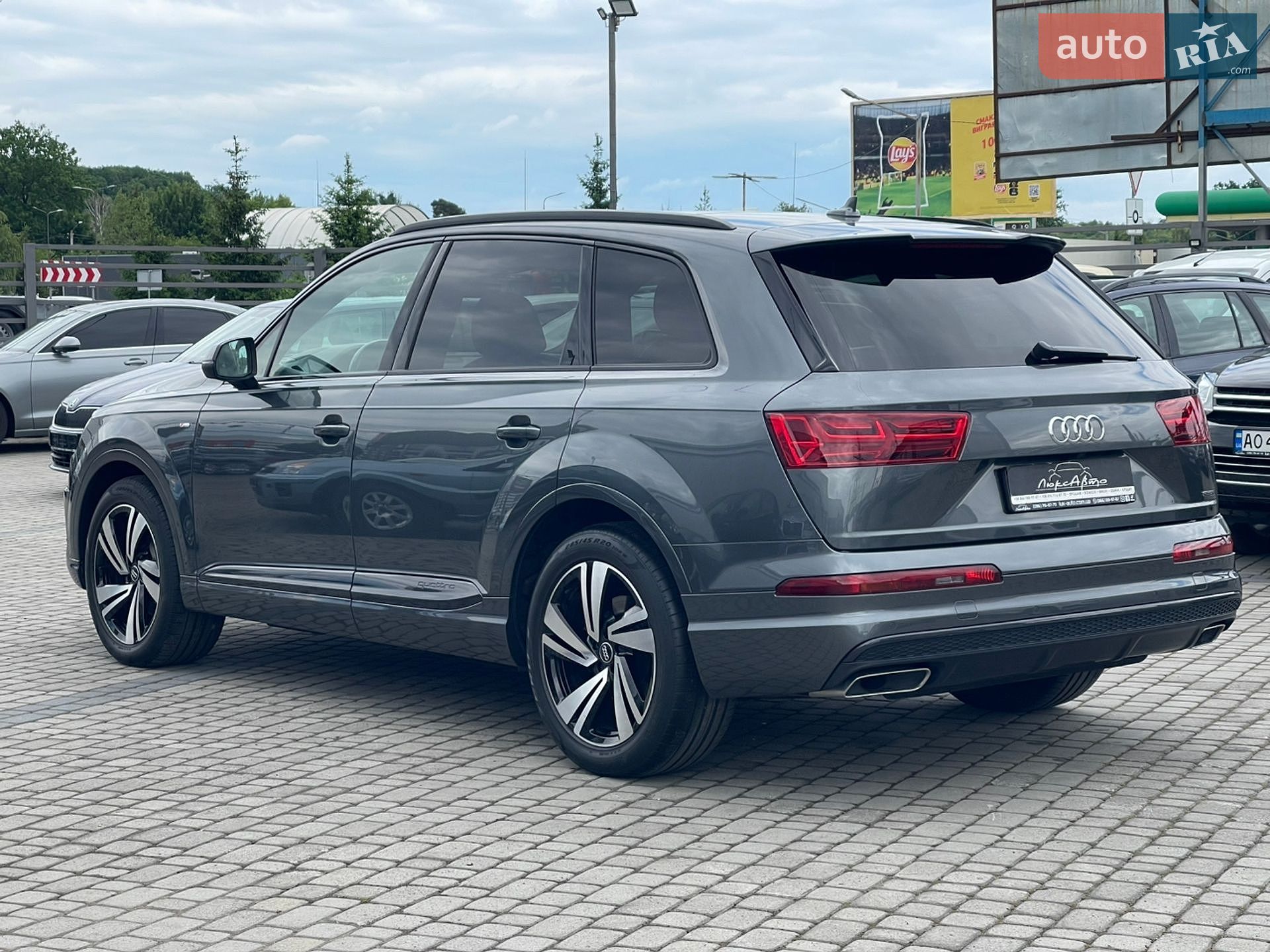 Audi Q7 2018 VIN WAUZZZ4M5JD062080 фото оголошення 8 з 60