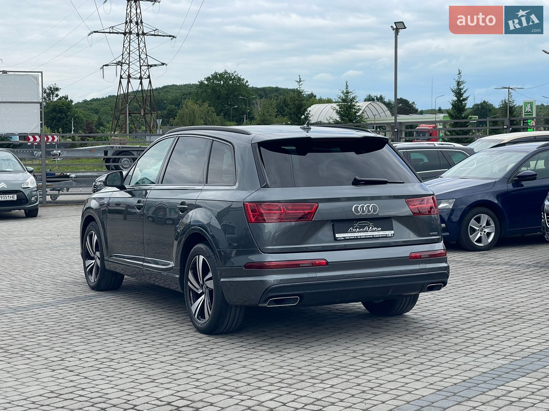 Audi Q7 2018 VIN WAUZZZ4M5JD062080 фото оголошення 10 з 60