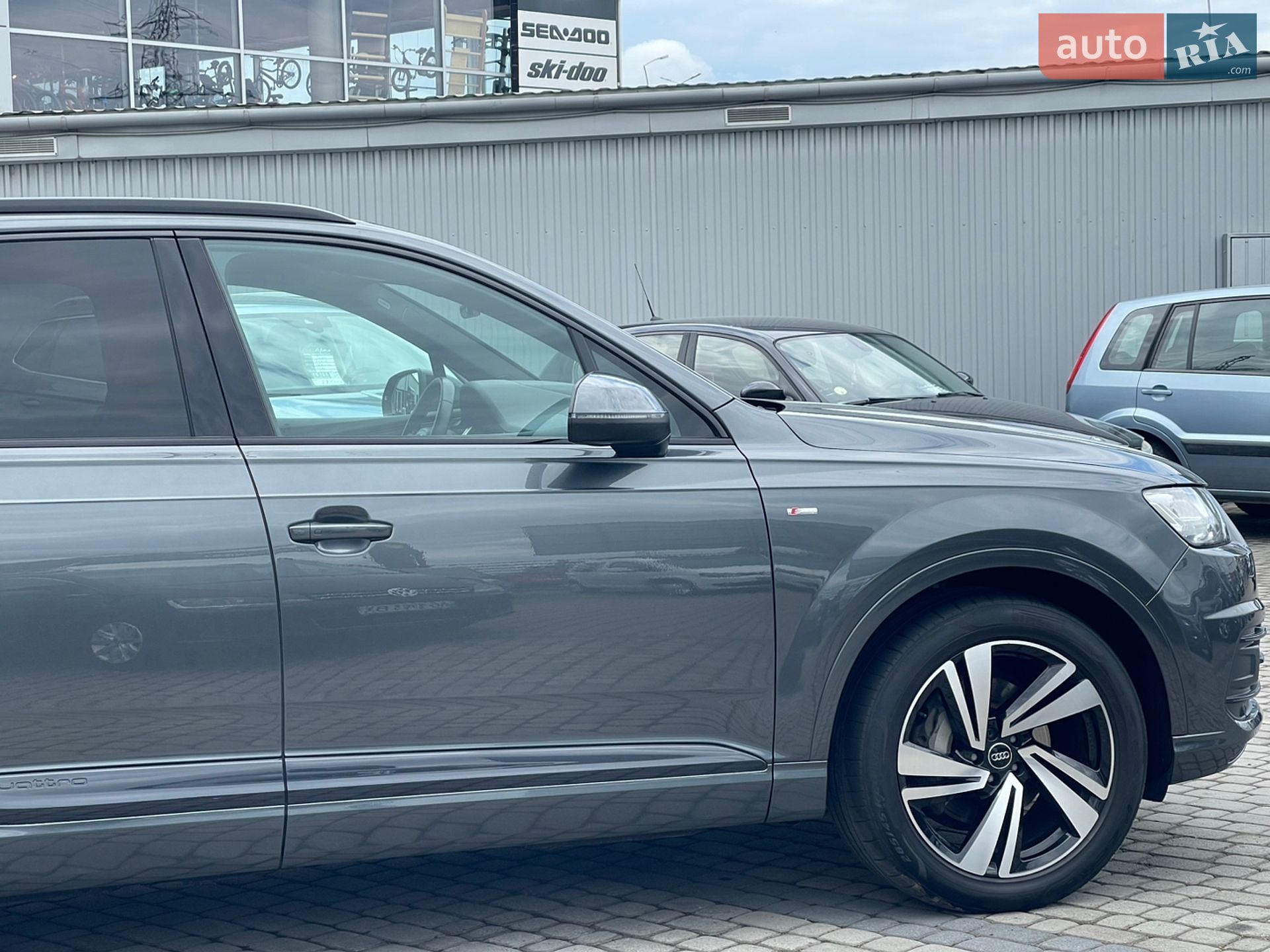 Audi Q7 2018 VIN WAUZZZ4M5JD062080 фото оголошення 18 з 60