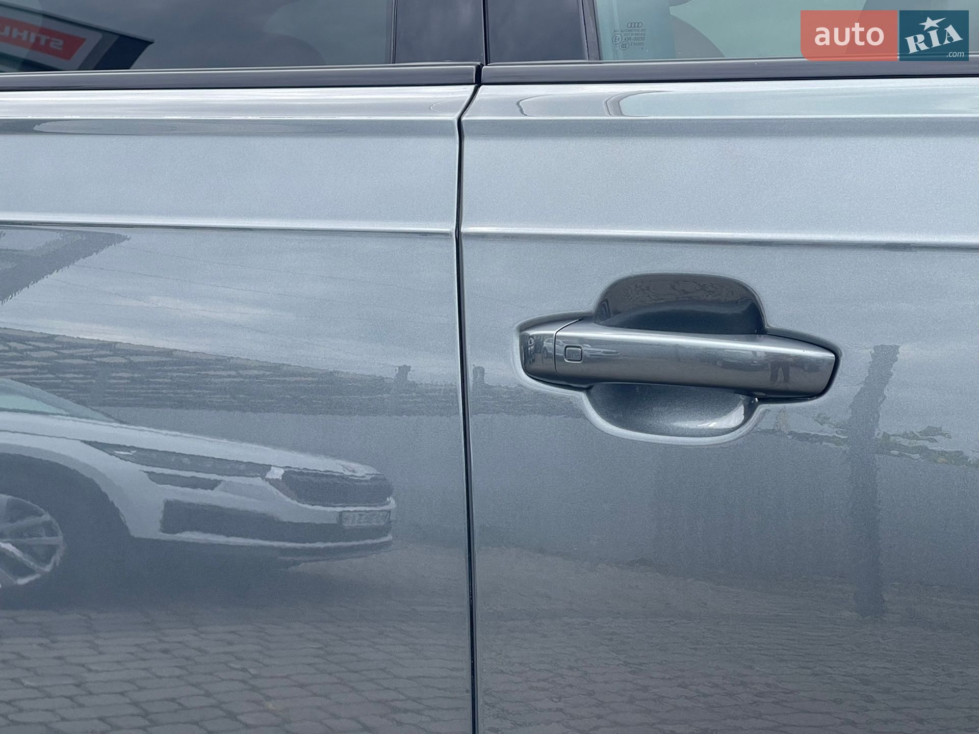 Audi Q7 2018 VIN WAUZZZ4M5JD062080 фото оголошення 19 з 60
