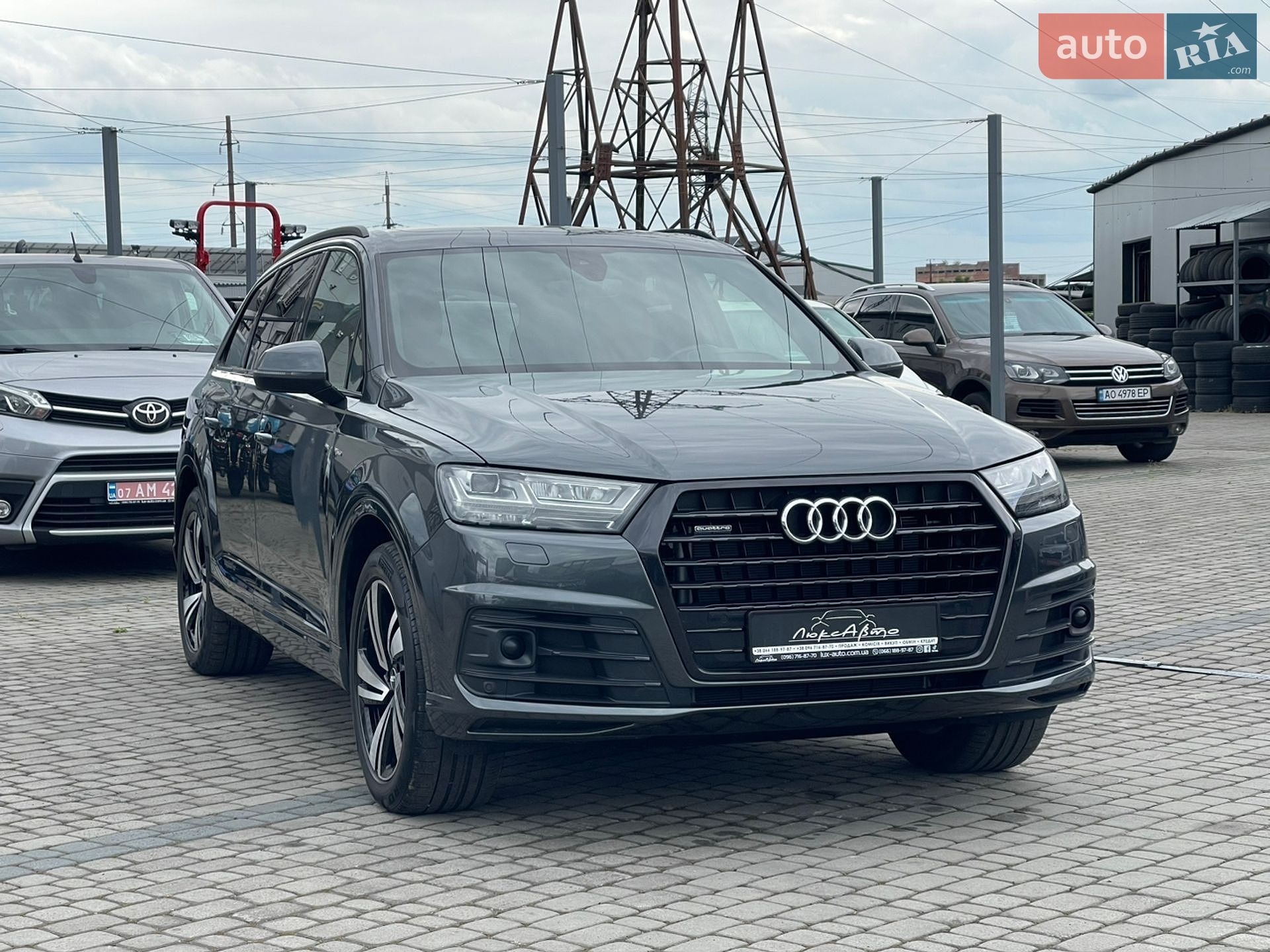 Audi Q7 2018 VIN WAUZZZ4M5JD062080 фото оголошення 24 з 60