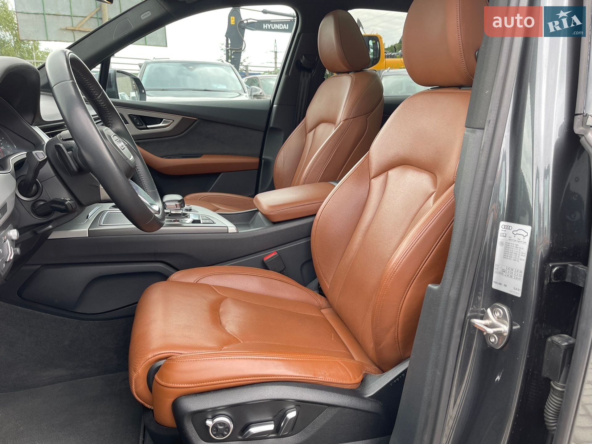 Audi Q7 2018 VIN WAUZZZ4M5JD062080 фото оголошення 43 з 60