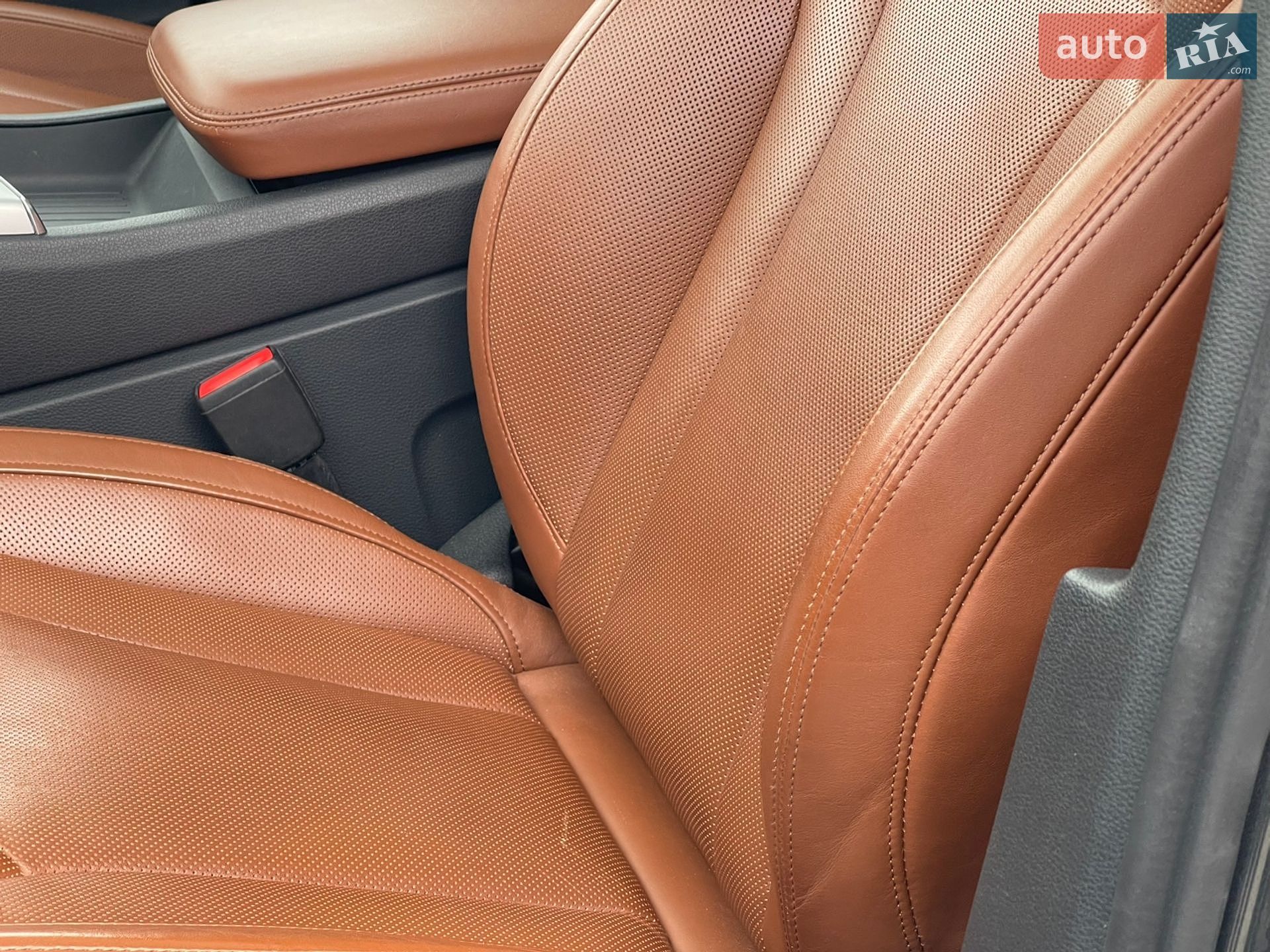 Audi Q7 2018 VIN WAUZZZ4M5JD062080 фото оголошення 44 з 60