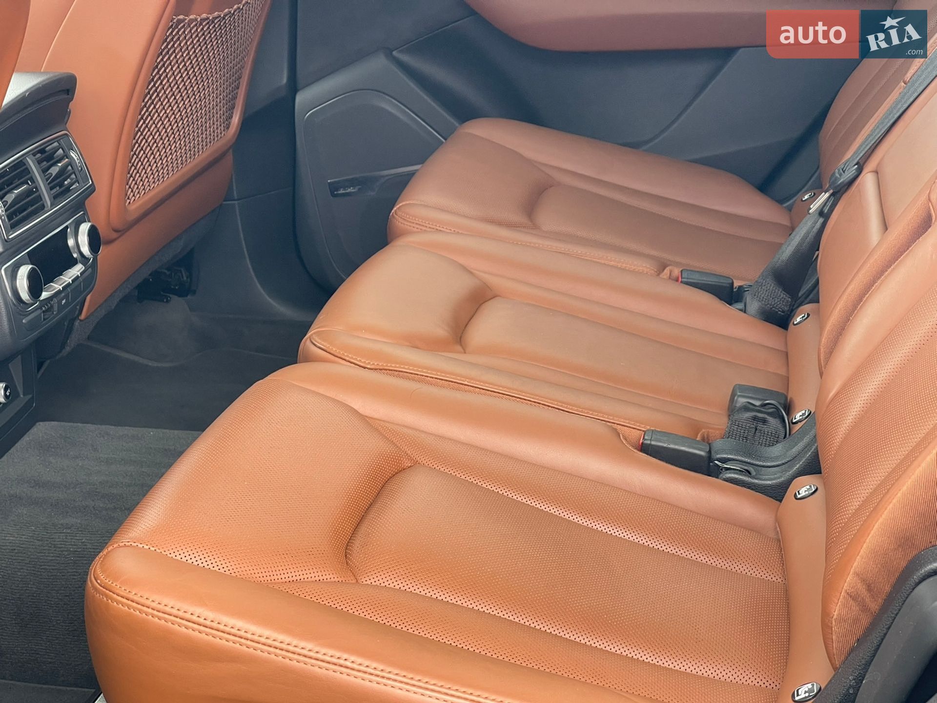 Audi Q7 2018 VIN WAUZZZ4M5JD062080 фото оголошення 51 з 60