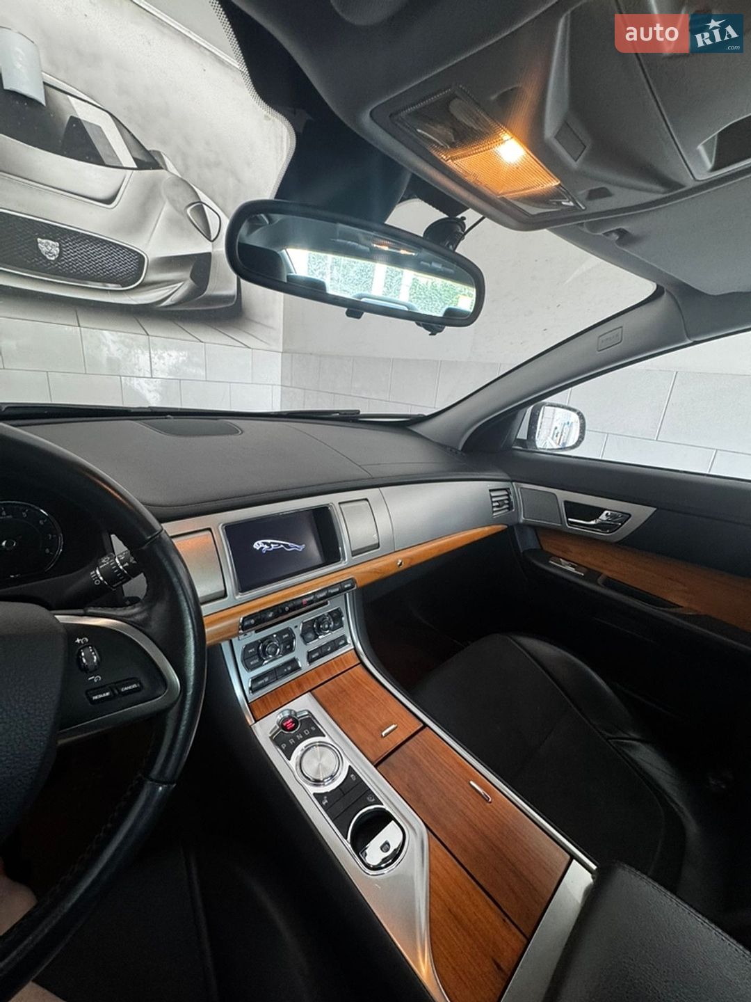 Jaguar XF 2012 VIN SAJAA04H2CFS53342 фото оголошення 4 з 7