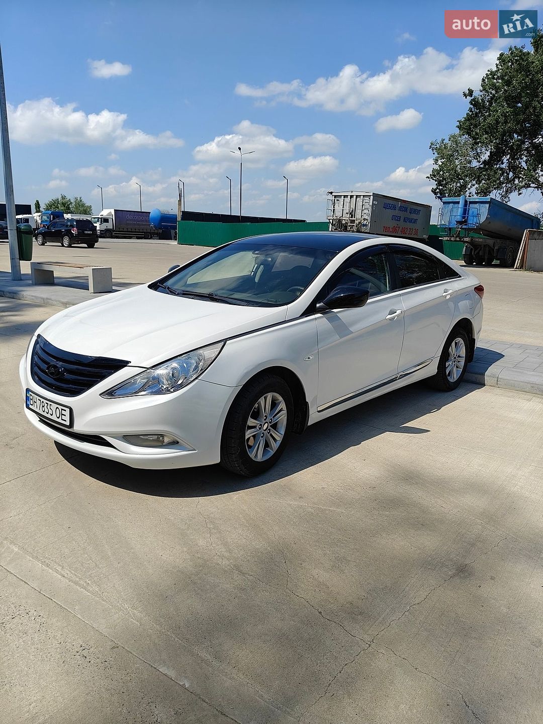 Hyundai Sonata 2010 VIN KMHEC41MBAA111099 фото оголошення 4 з 12