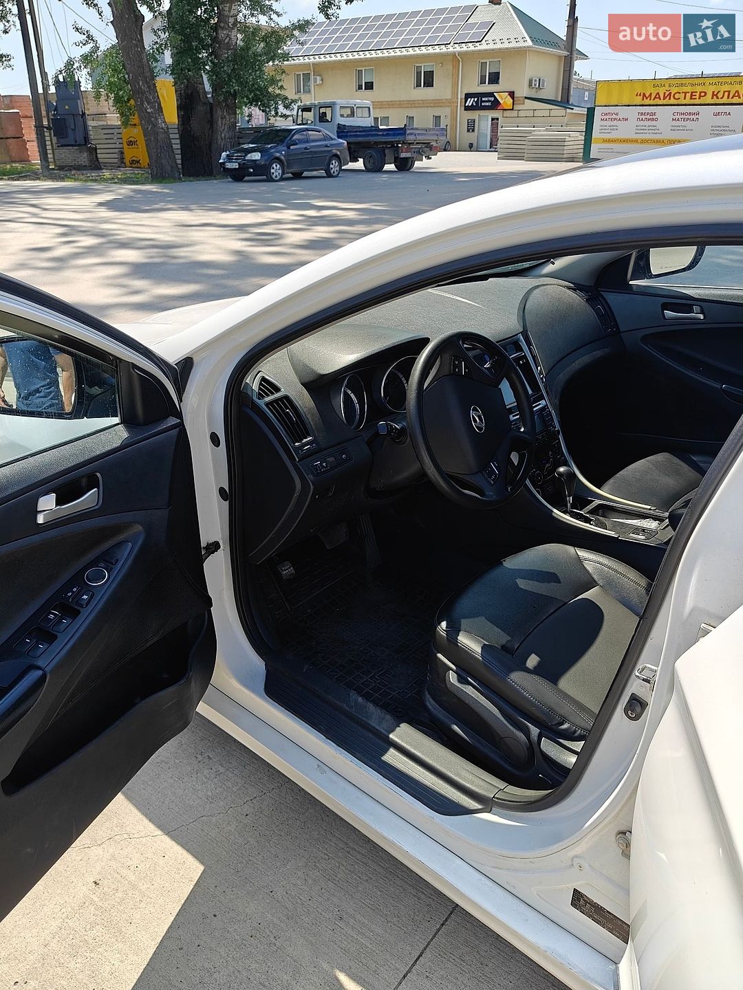 Hyundai Sonata 2010 VIN KMHEC41MBAA111099 фото оголошення 10 з 12