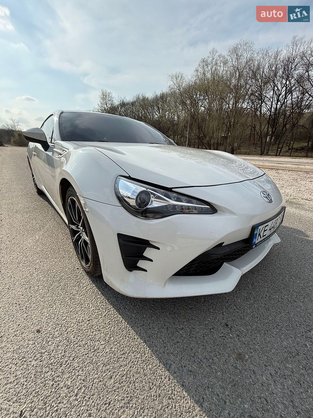 Toyota GT 86 2018 VIN JF1ZNAE18K8703212 фото оголошення 3 з 9