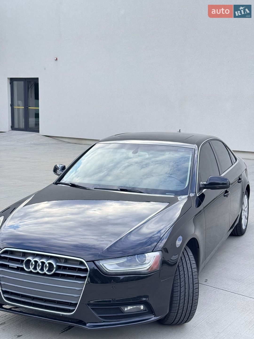 Audi A4 2013 VIN WAUBFAFLXDA048925 фото оголошення 25 з 50