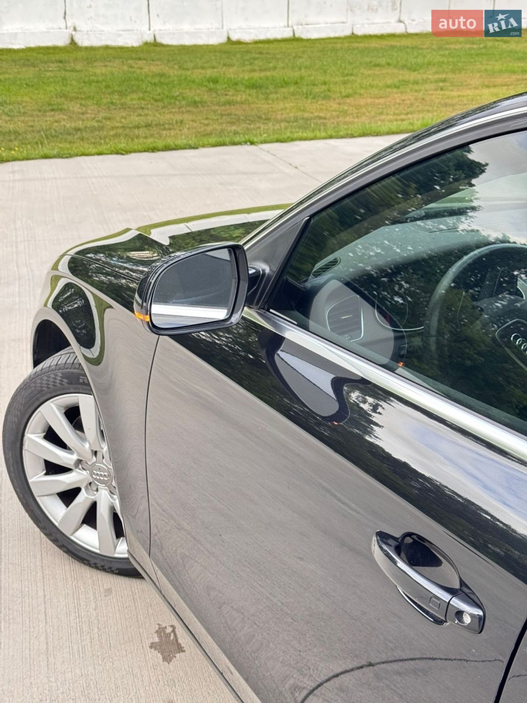 Audi A4 2013 VIN WAUBFAFLXDA048925 фото оголошення 27 з 50
