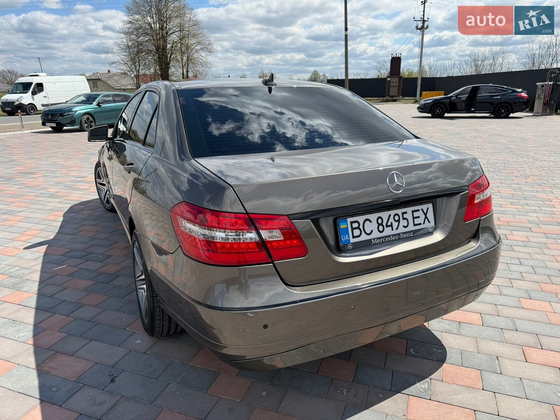Mercedes-Benz E-Class 2012 VIN WDD2120051A663844 фото оголошення 5 з 22