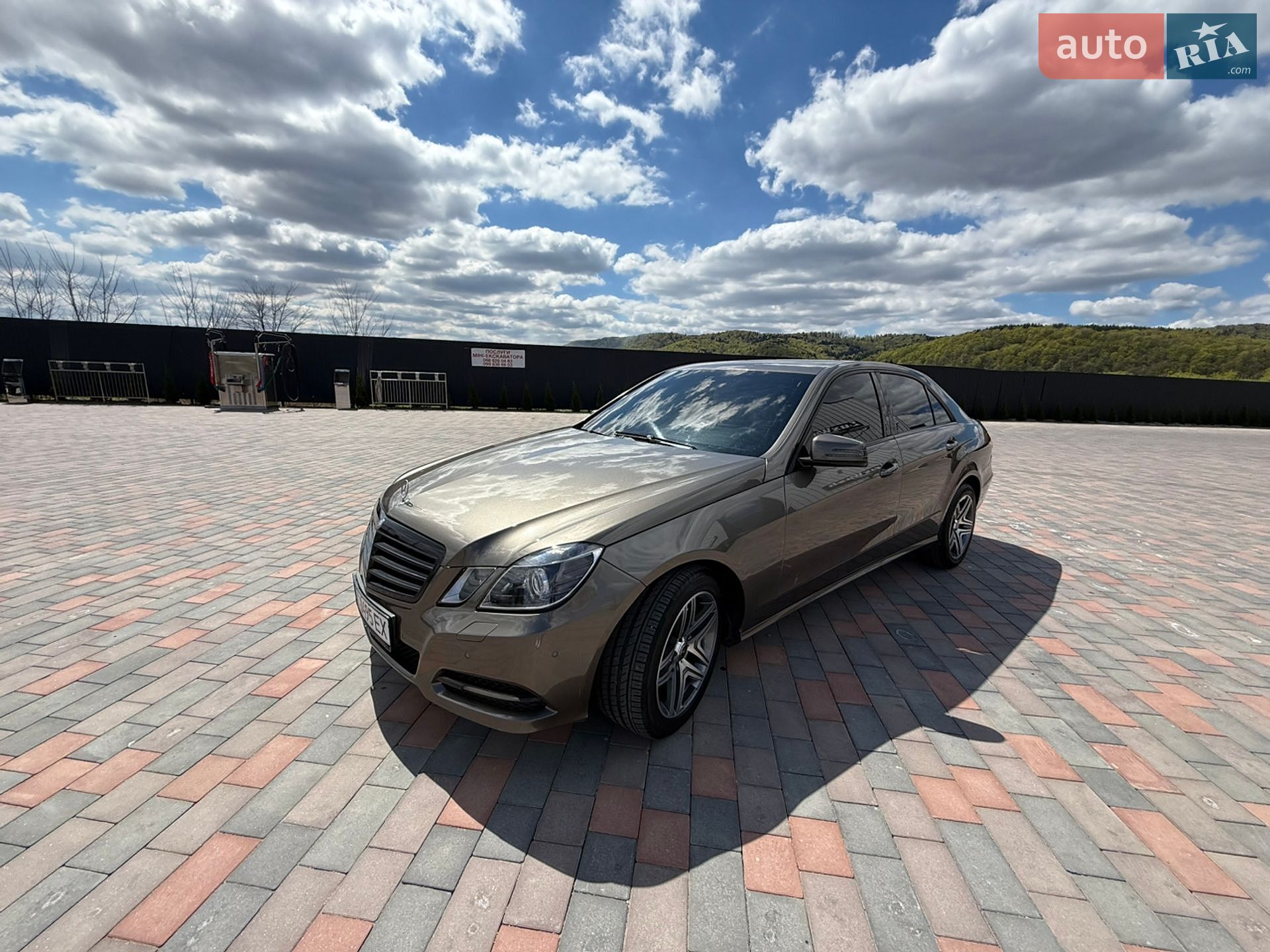 Mercedes-Benz E-Class 2012 VIN WDD2120051A663844 фото оголошення 9 з 22