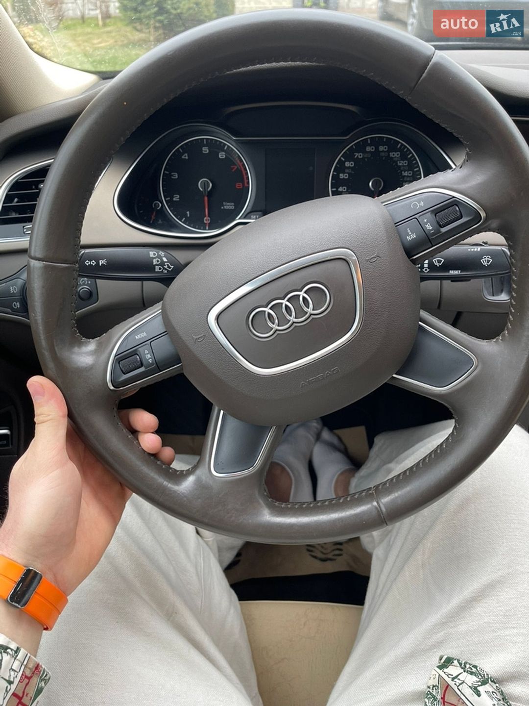 Audi A4 2013 VIN WAUBFAFLXDA048925 фото оголошення 35 з 50