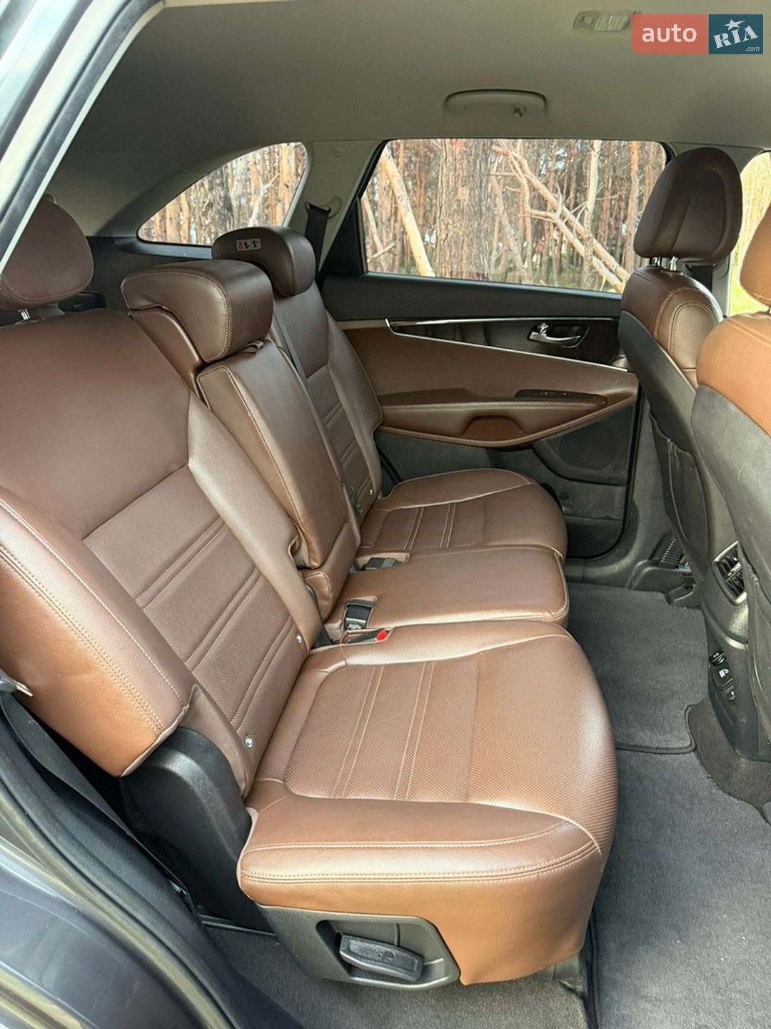 Kia Sorento 2015 VIN KNAPH81ABGA231423 фото оголошення 4 з 13