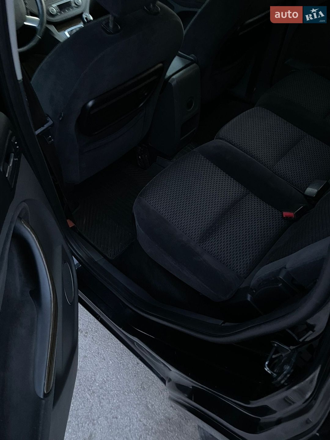 Ford C-Max 2008 VIN WF0EXXGCDE8G19410 фото оголошення 9 з 12