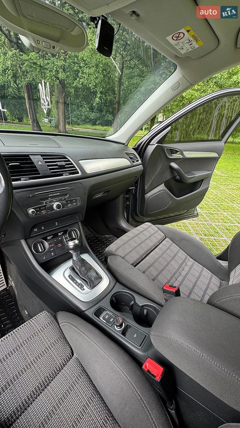 Audi Q3 2015 VIN WAUZZZ8U4FR004904 фото оголошення 10 з 27
