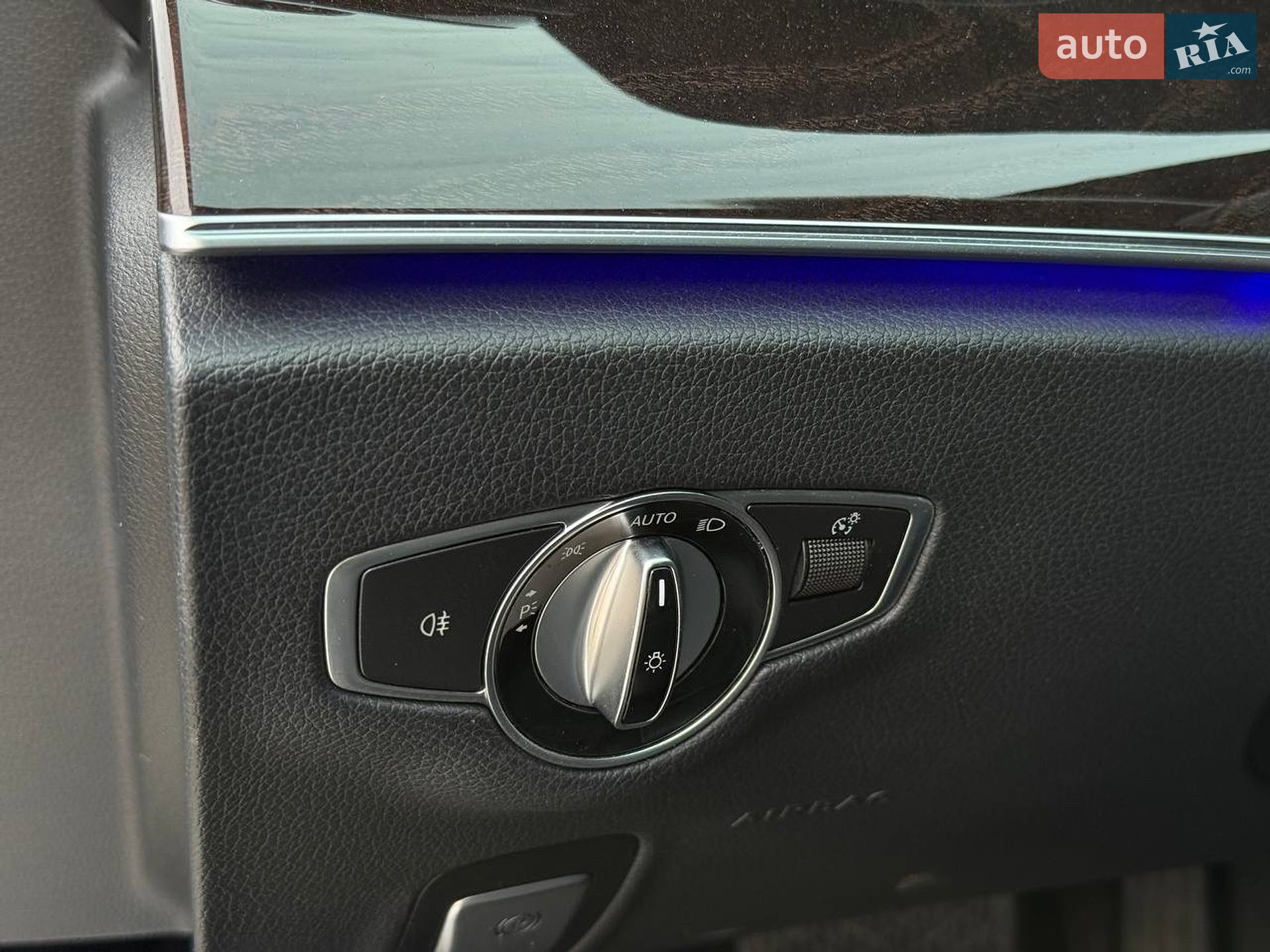 Mercedes-Benz E-Class 2020 VIN W1KZF8EB8LA832429 фото оголошення 16 з 52
