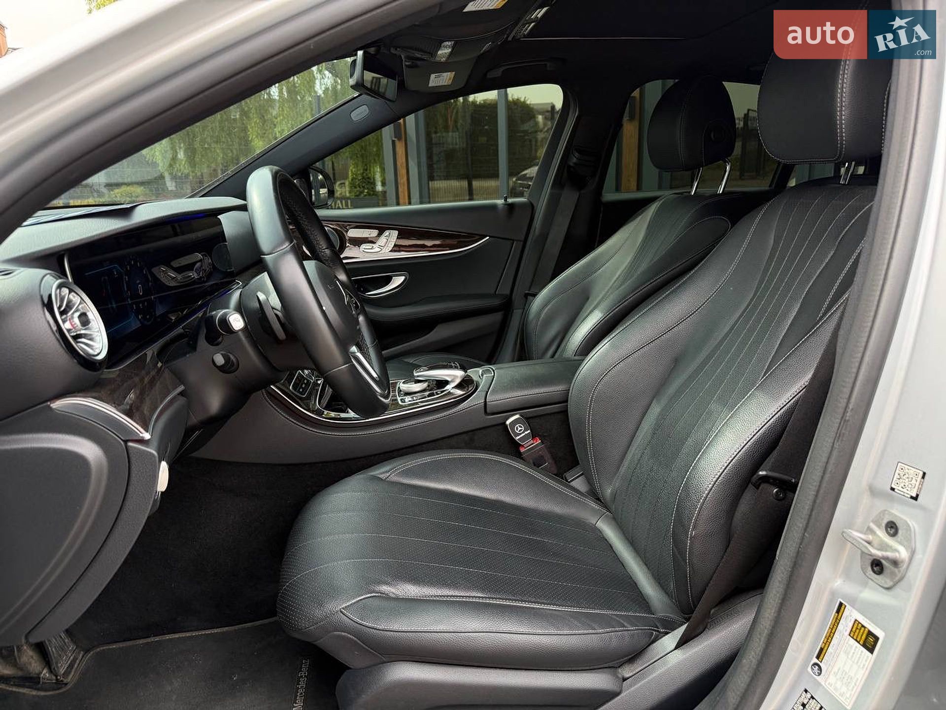 Mercedes-Benz E-Class 2020 VIN W1KZF8EB8LA832429 фото оголошення 18 з 52