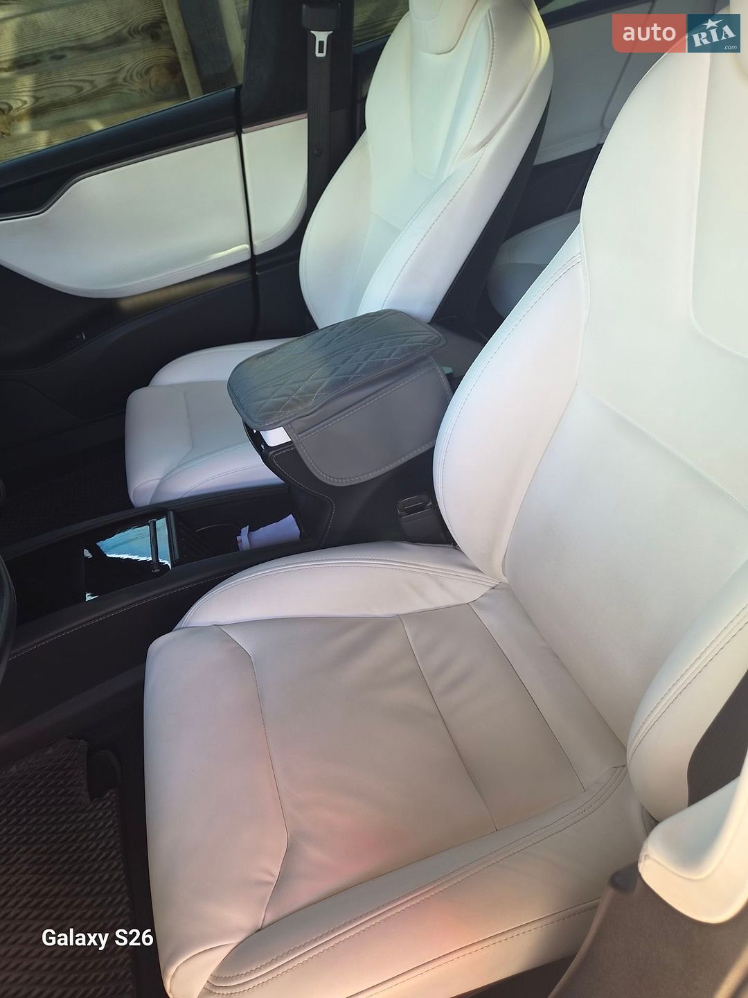 Tesla Model S 2019 VIN 5YJSA1E21KF306103 фото оголошення 9 з 25