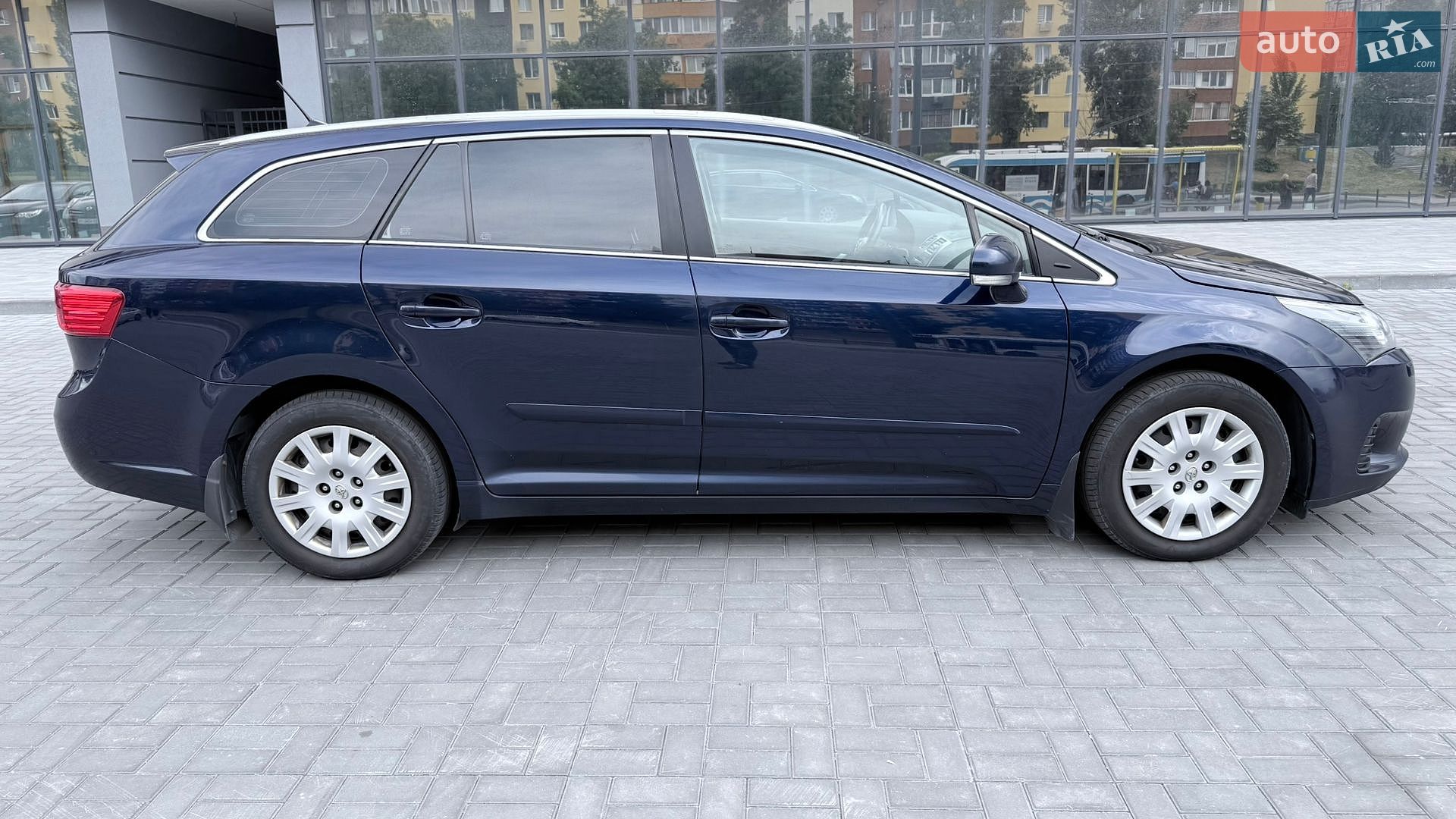 Toyota Avensis 2012 VIN SB1EE76L10E023151 фото оголошення 9 з 42
