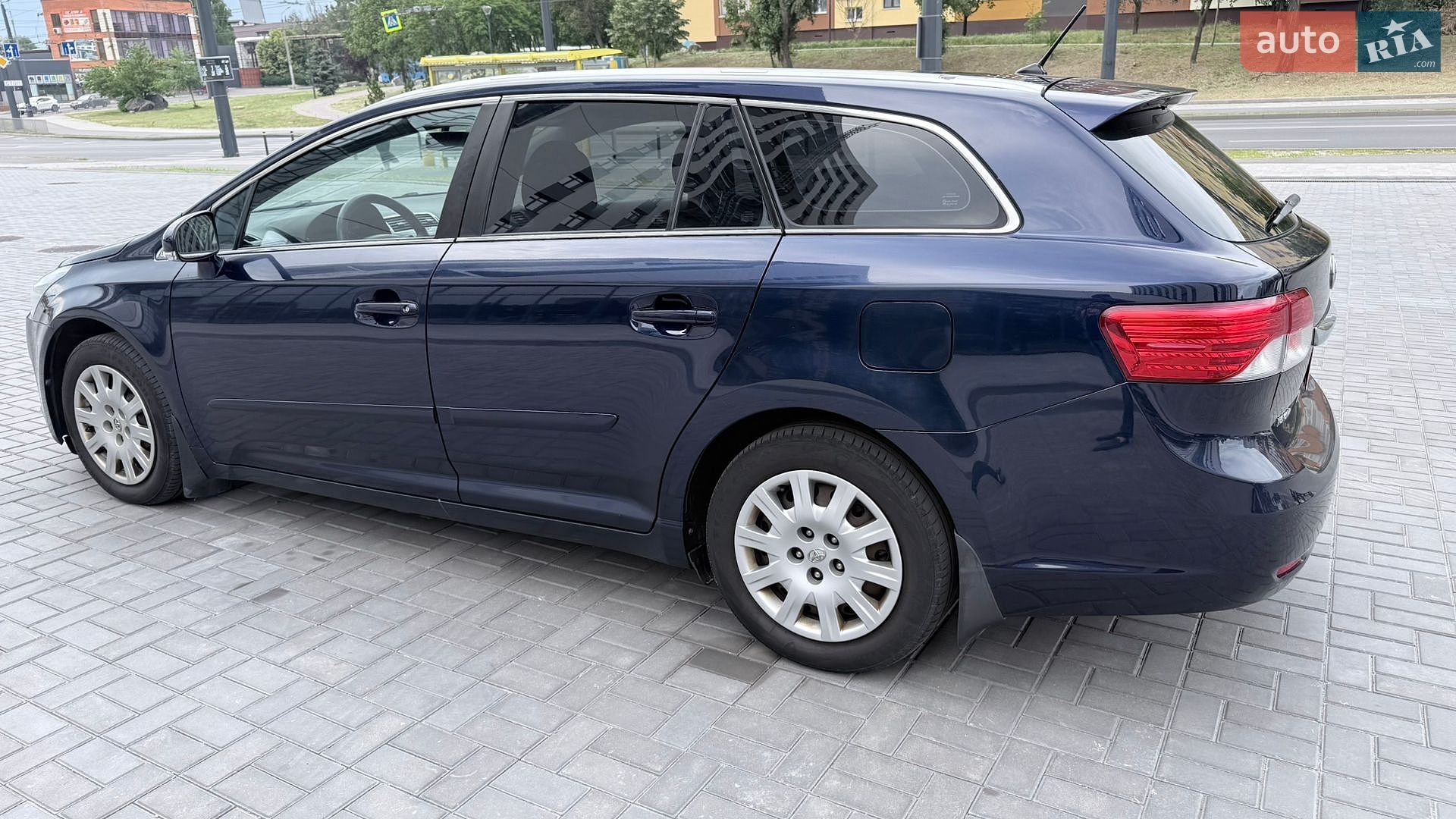 Toyota Avensis 2012 VIN SB1EE76L10E023151 фото оголошення 19 з 42
