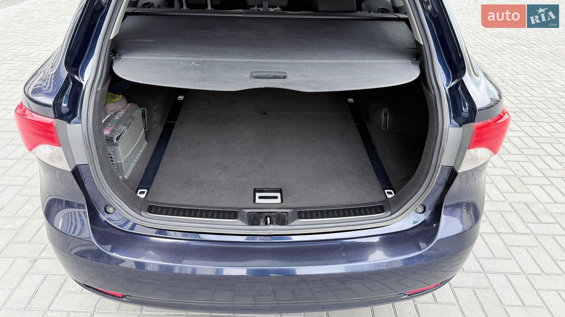 Toyota Avensis 2012 VIN SB1EE76L10E023151 фото оголошення 28 з 42