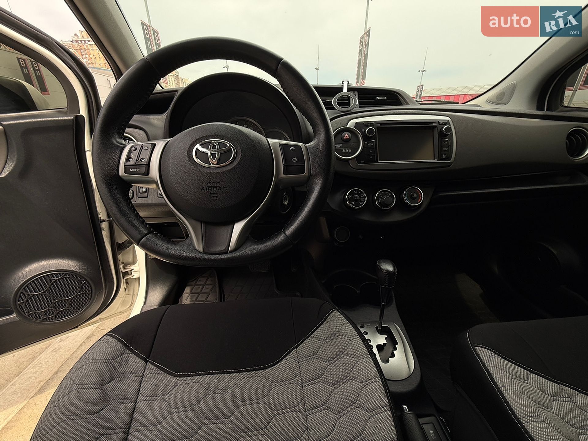 Toyota Yaris 2012 VIN VNKKJ3D390A104516 фото оголошення 14 з 35