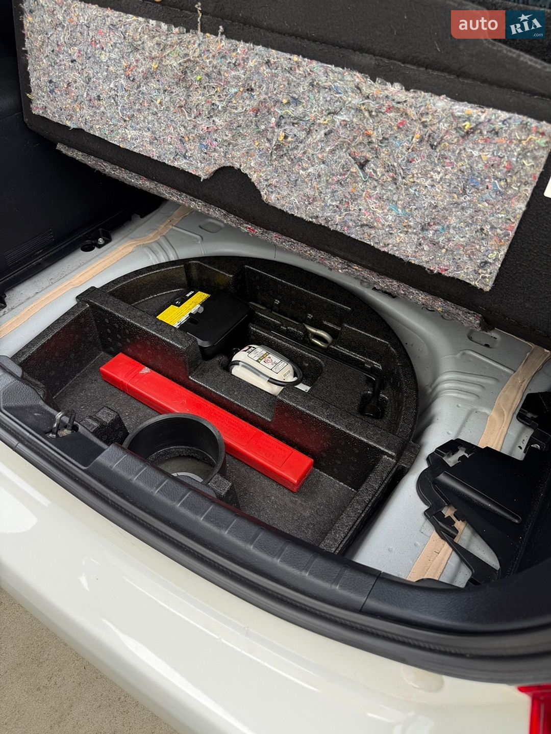 Toyota Yaris 2012 VIN VNKKJ3D390A104516 фото оголошення 30 з 35