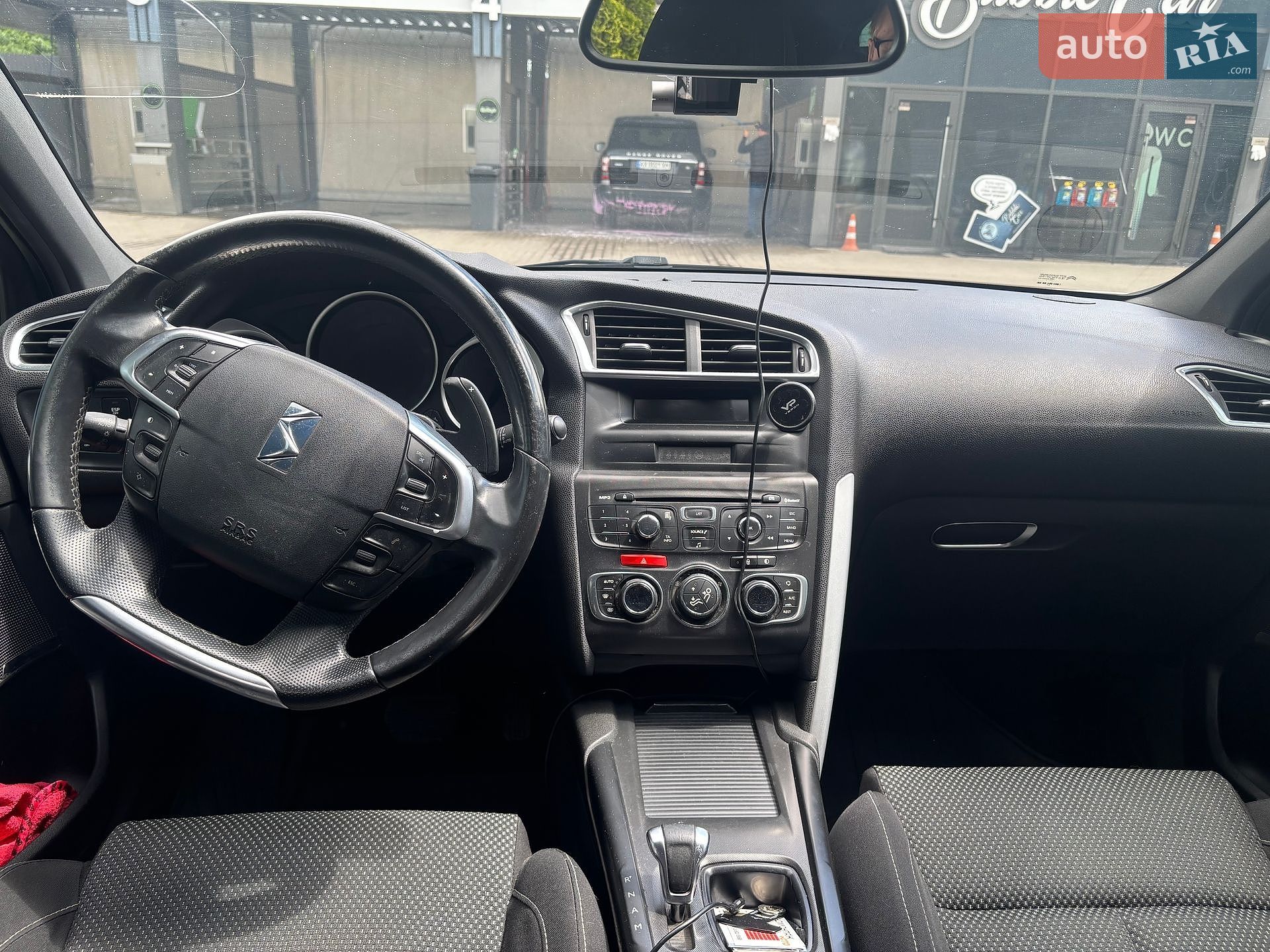 Citroen DS4 2011 VIN VF7NX9HR8BY581001 фото оголошення 18 з 29