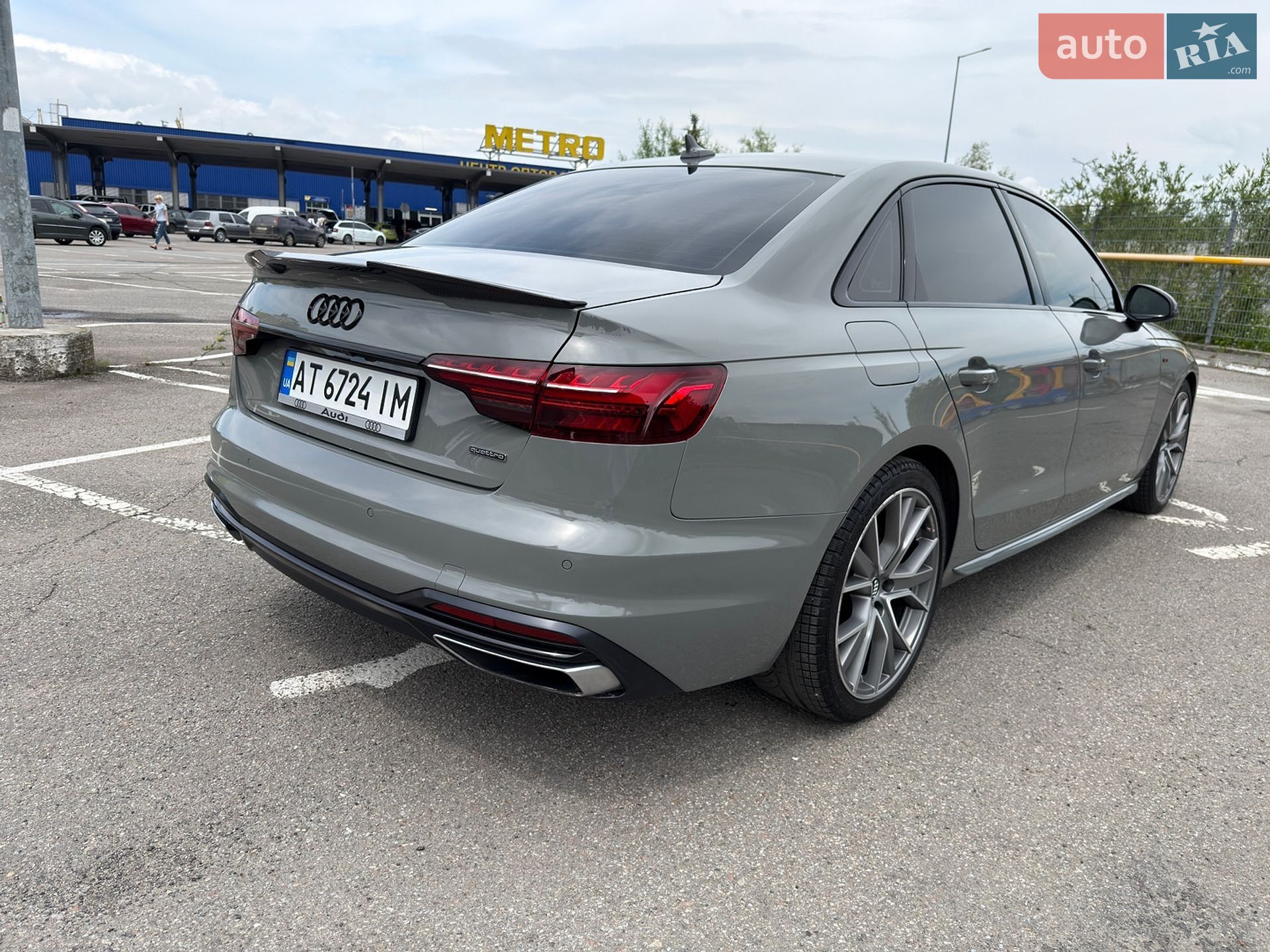 Audi A4 2020 VIN WAUENAF49LN009288 фото оголошення 9 з 25