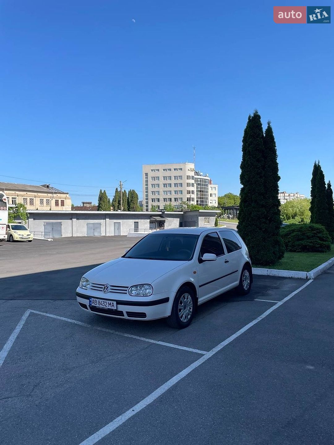 Volkswagen Golf 1998 VIN WVWZZZ1JZXB085868 фото оголошення 3 з 18