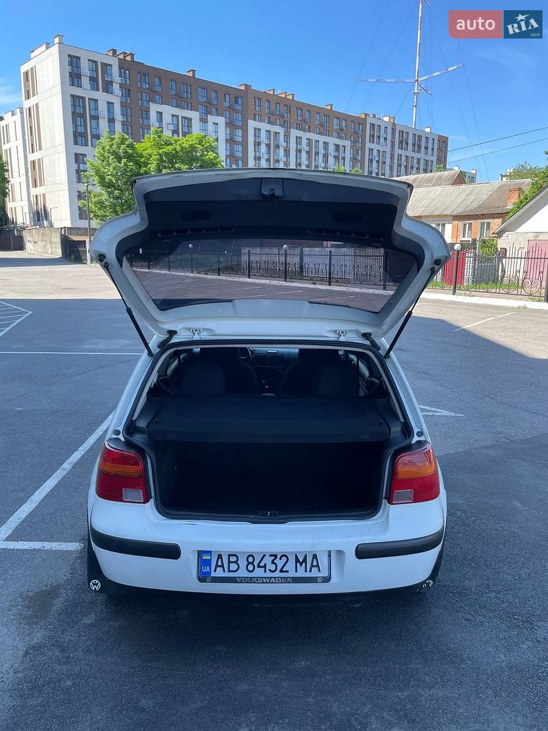 Volkswagen Golf 1998 VIN WVWZZZ1JZXB085868 фото оголошення 9 з 18