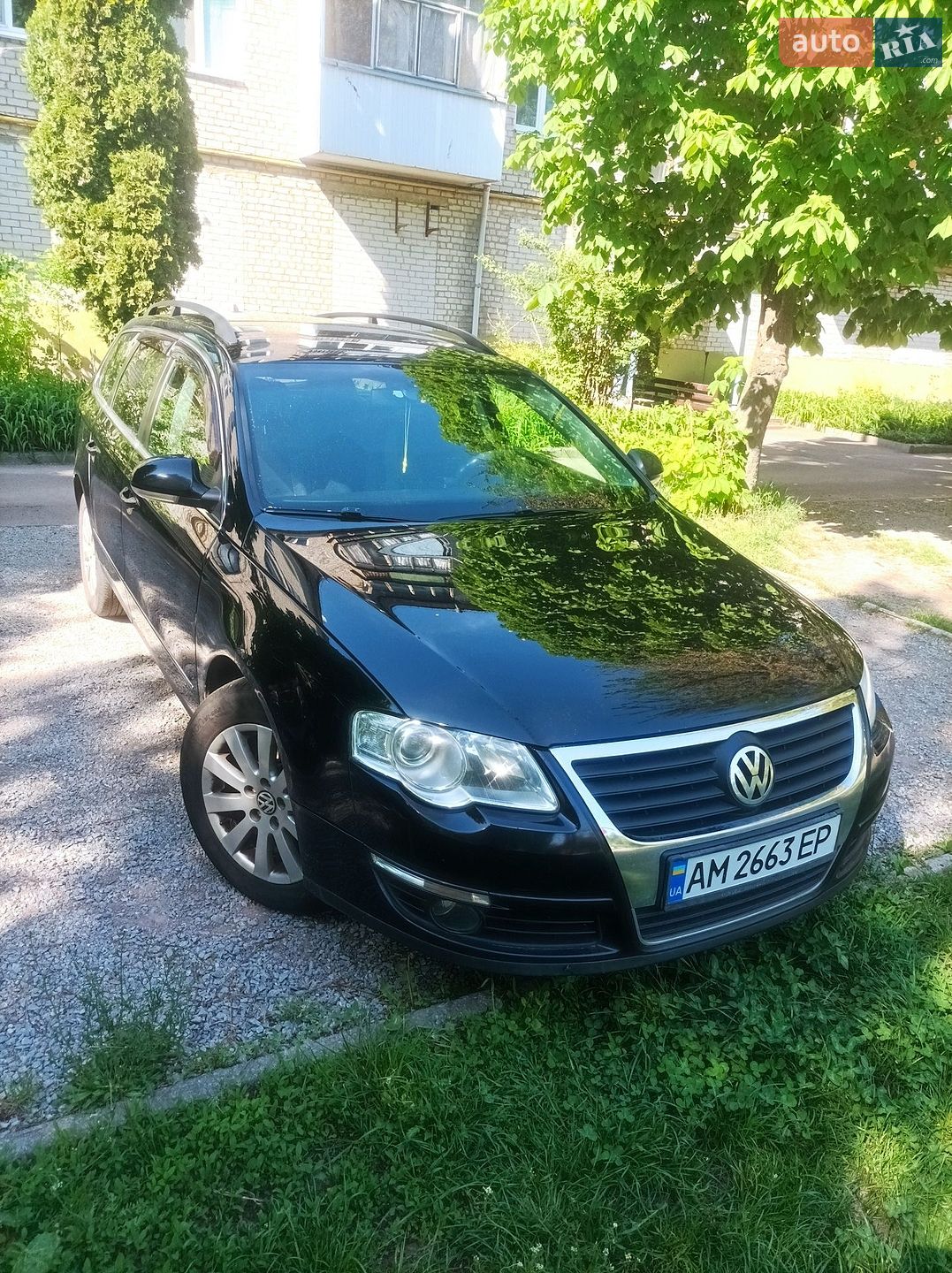 Volkswagen Passat 2010 VIN WVWZZZ3CZAE107943 фото оголошення 2 з 7