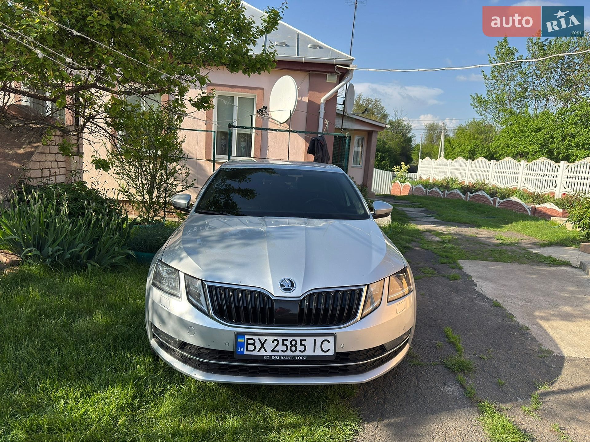 Skoda Octavia 2017 VIN TMBAJ7NE1J0233238 фото оголошення 17 з 26