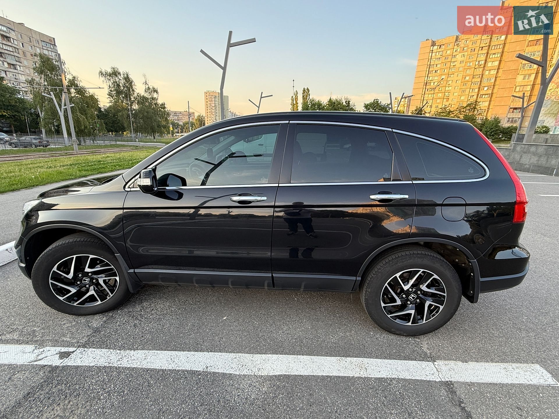 Honda CR-V 2008 VIN SHSRE57509U000914 фото оголошення 8 з 30