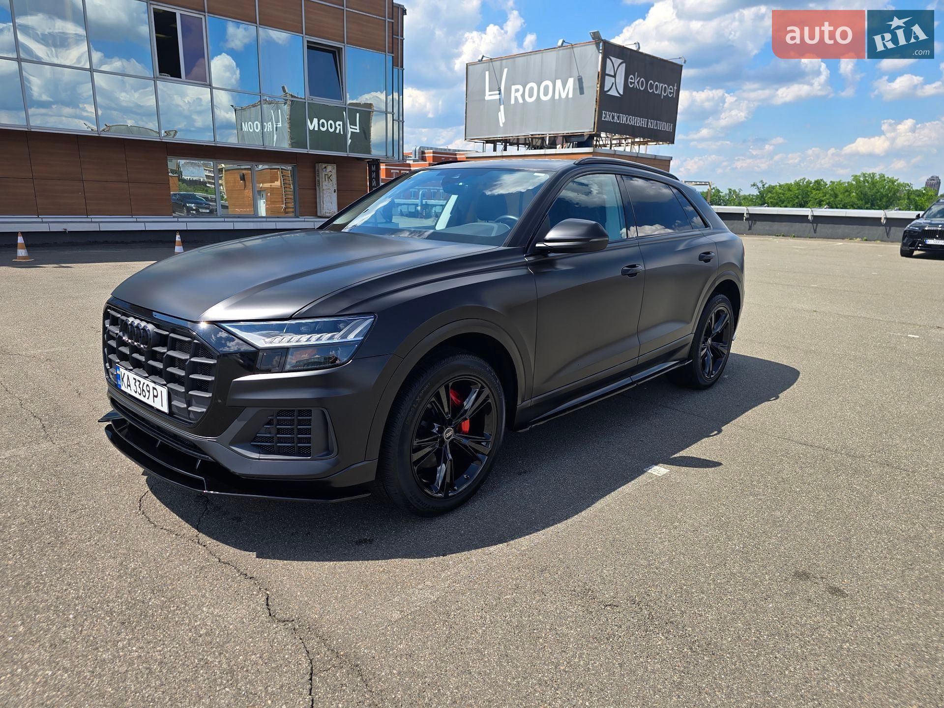 Audi Q8 2022 VIN WA1AVBF18PD012590 фото оголошення 9 з 22