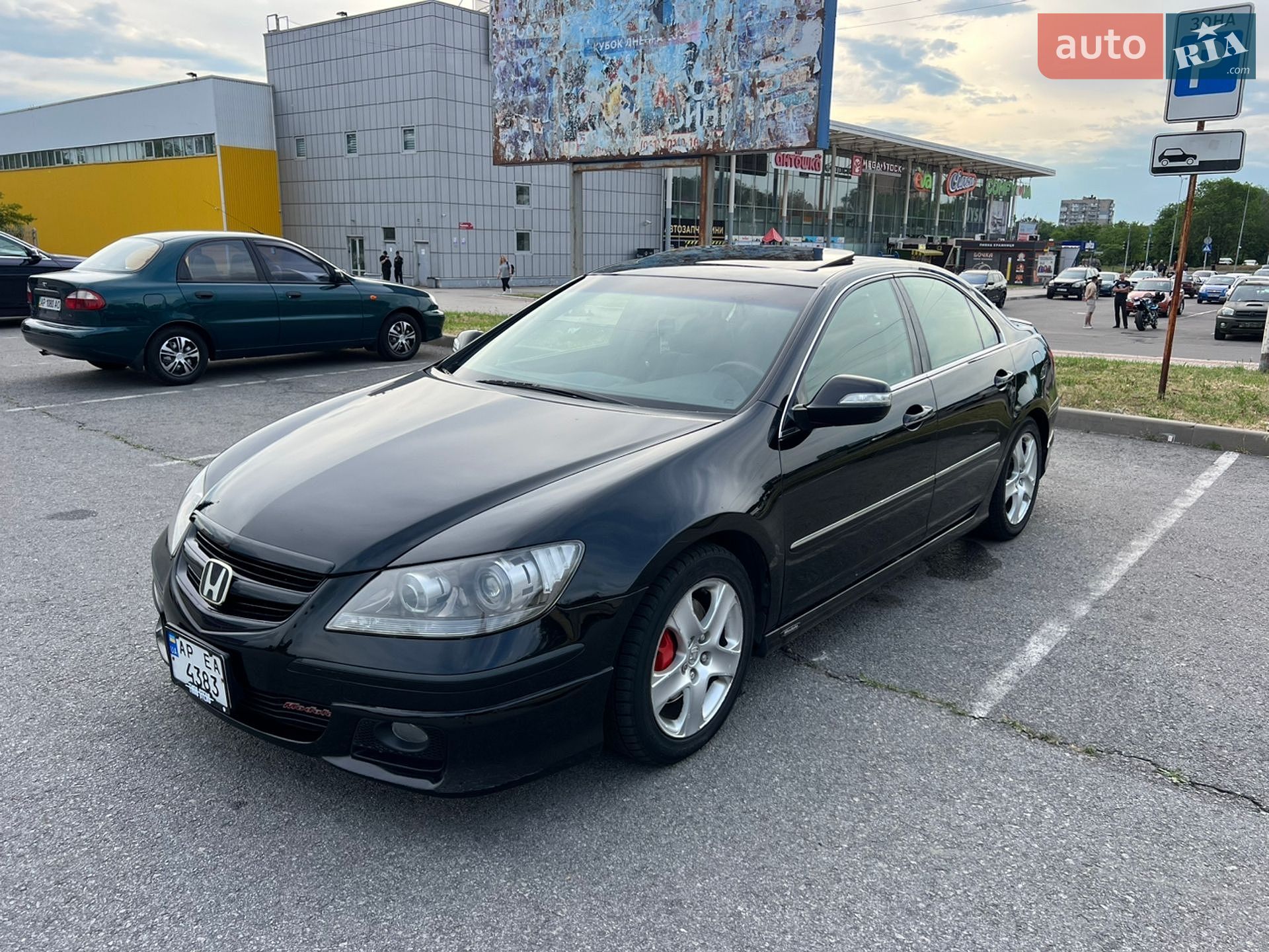 Honda Legend 2006 VIN JHMKB16507C201606 фото оголошення 3 з 53