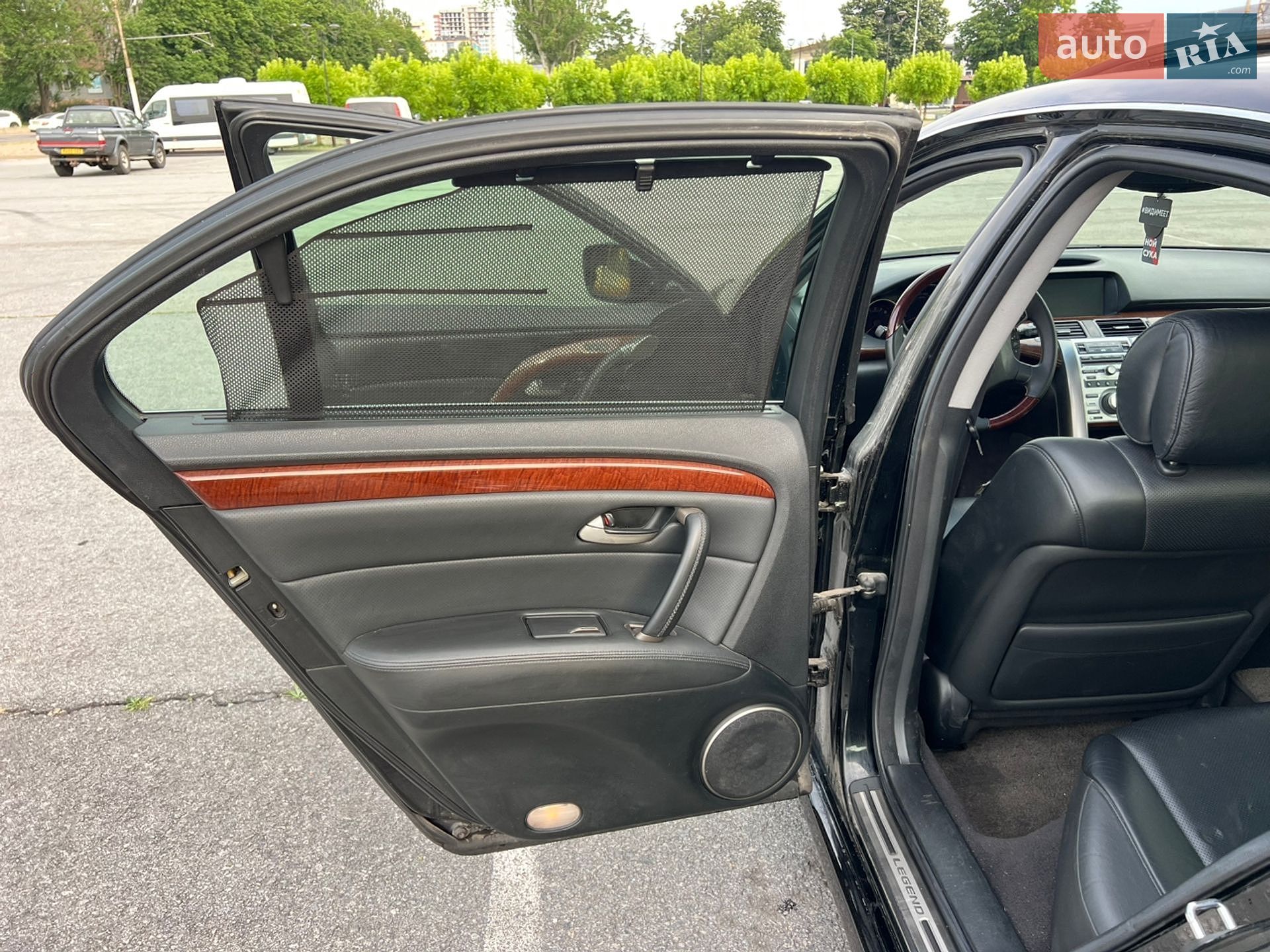 Honda Legend 2006 VIN JHMKB16507C201606 фото оголошення 13 з 48