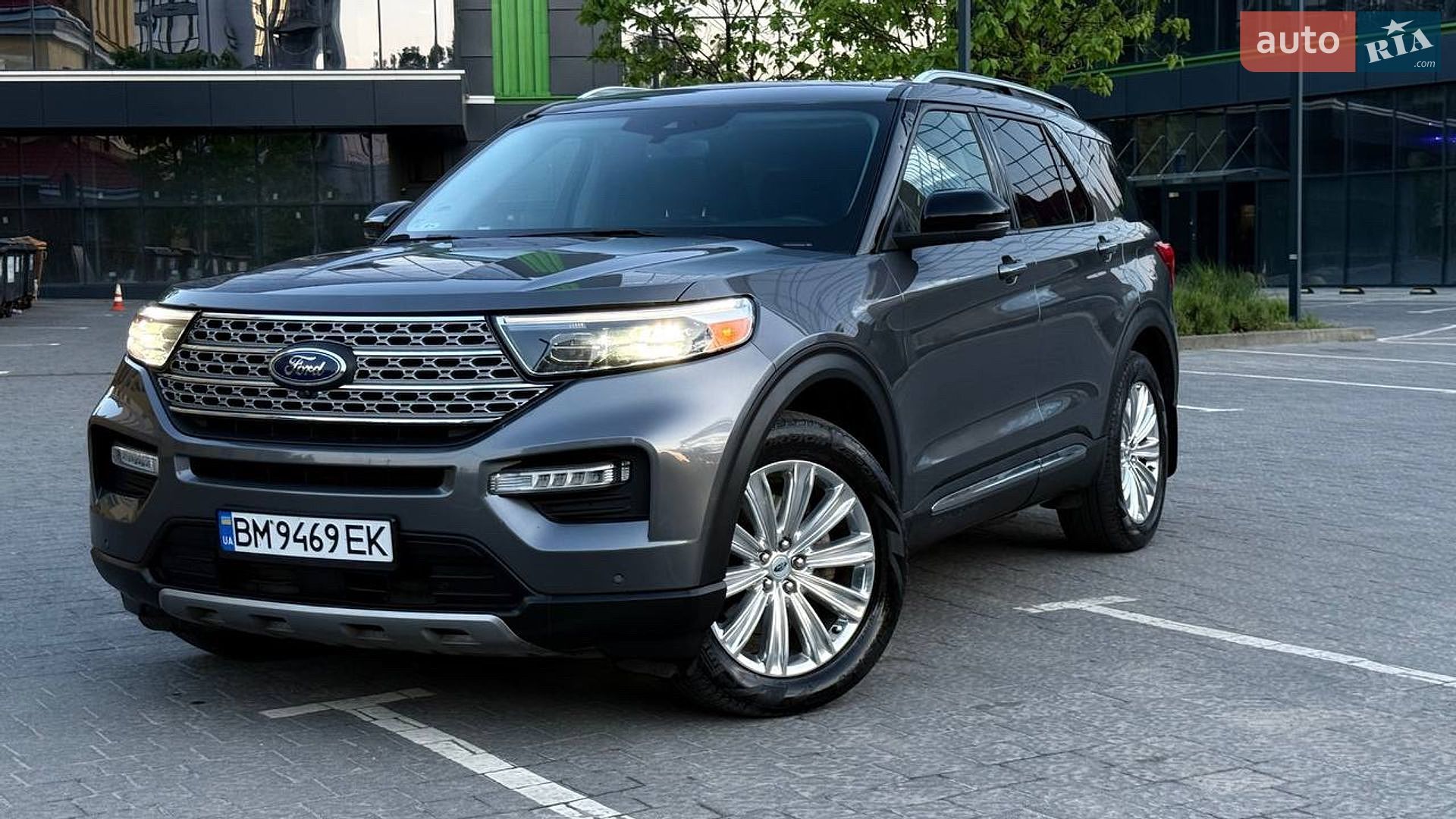 Ford Explorer 2021 VIN 1FM5K8FW1MNA19607 фото оголошення 5 з 18