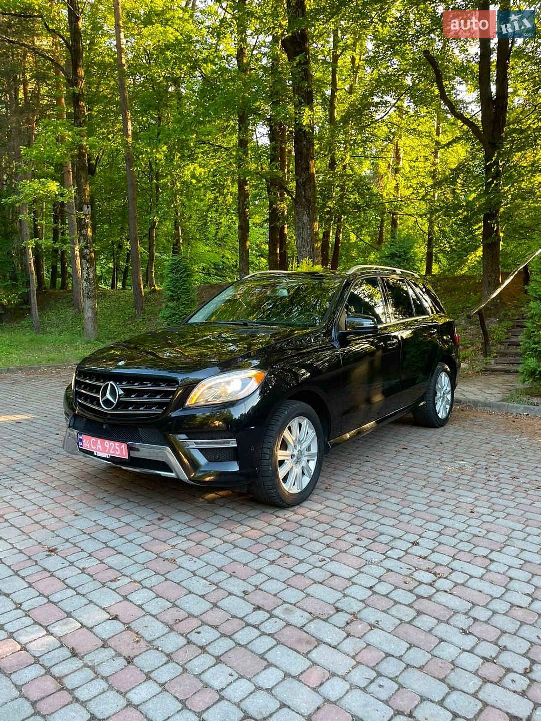 Mercedes-Benz M-Class 2014 VIN 4JGDA2EB1EA379186 фото оголошення 2 з 37