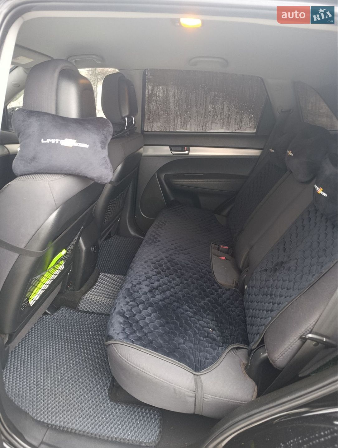 Kia Sorento 2011 VIN KNAKU814DB5175660 фото оголошення 2 з 7