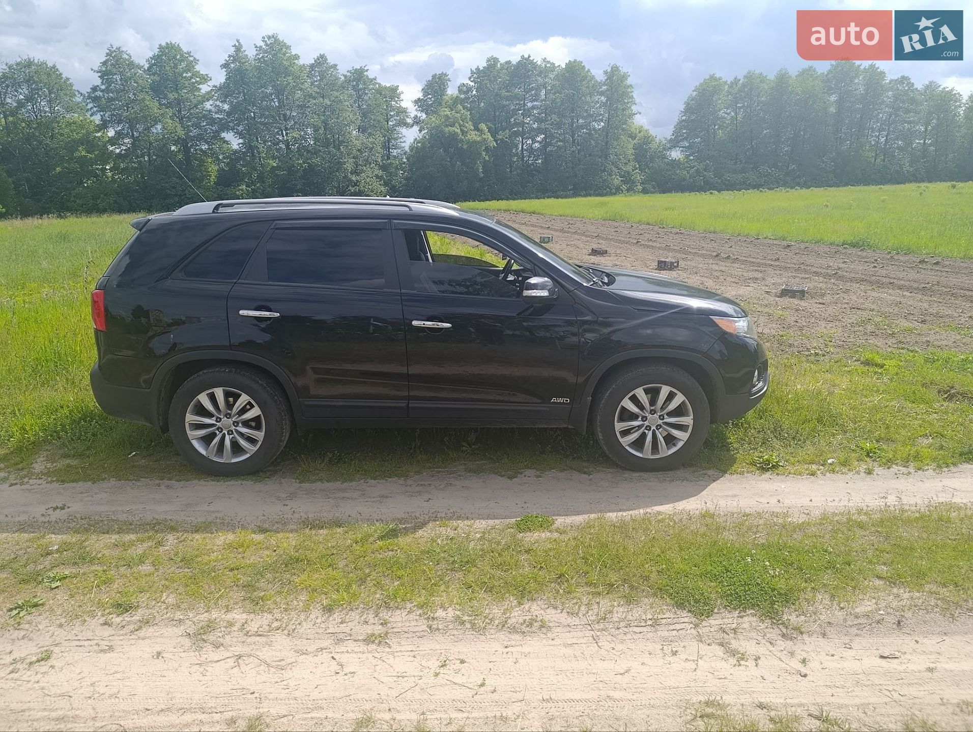 Kia Sorento 2011 VIN KNAKU814DB5175660 фото оголошення 3 з 7