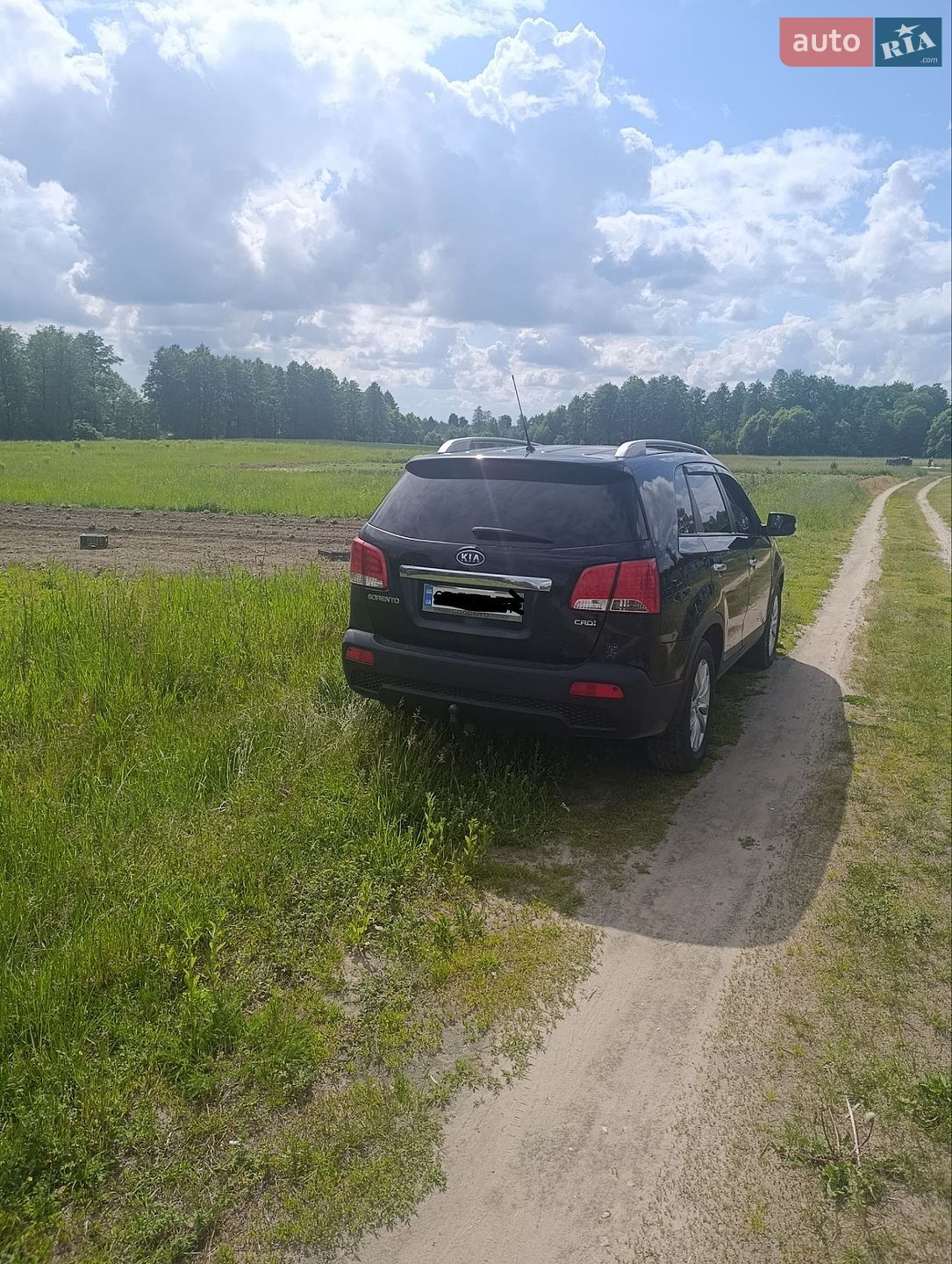 Kia Sorento 2011 VIN KNAKU814DB5175660 фото оголошення 4 з 7
