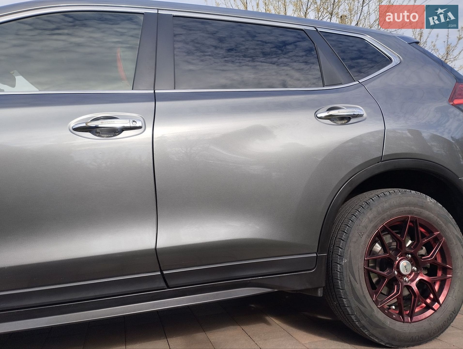 Nissan X-Trail 2017 VIN JN1TCNT32U0101085 фото оголошення 5 з 17