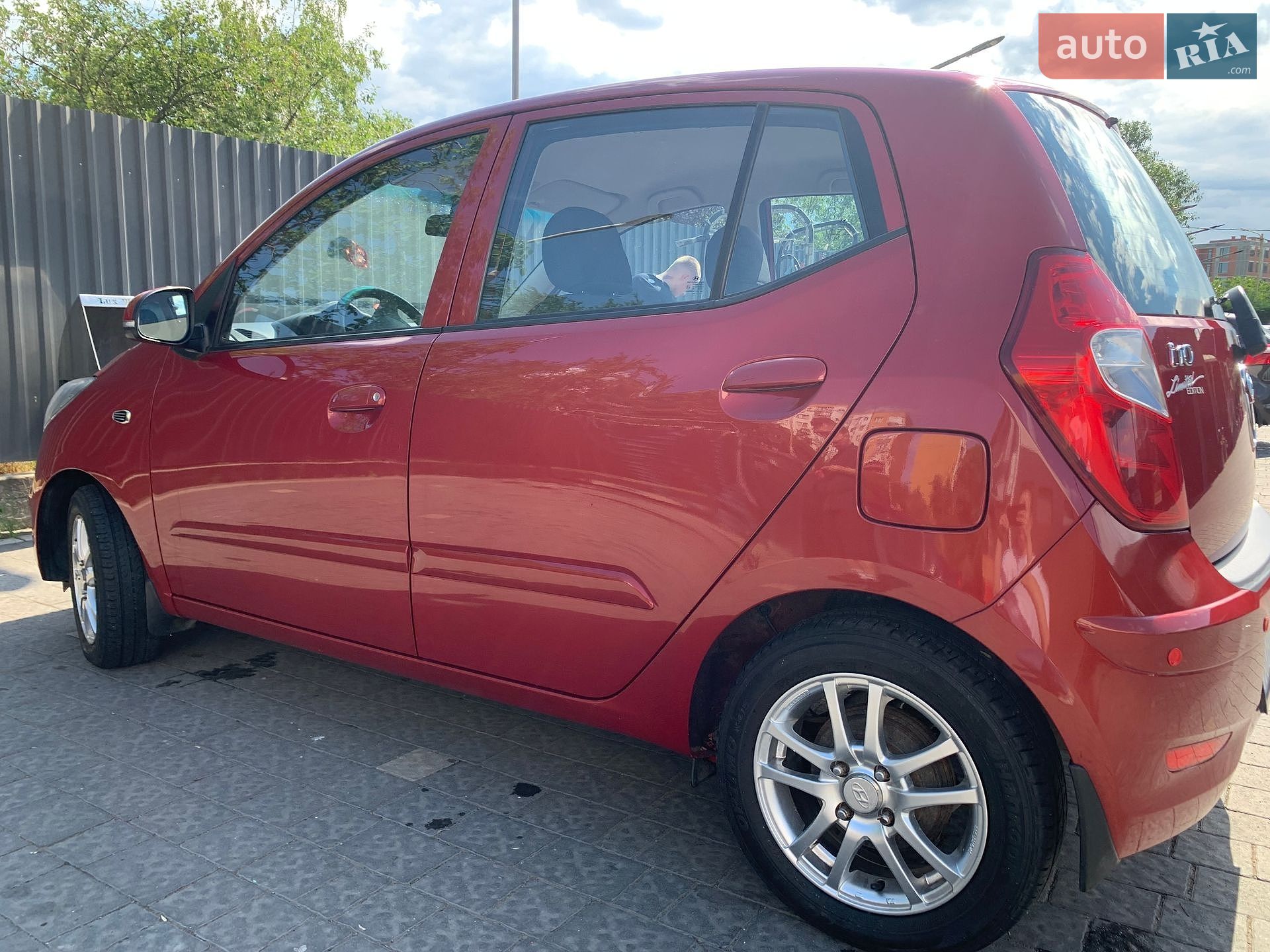 Hyundai i10 2013 VIN MALAM51BBEM472330 фото оголошення 4 з 7