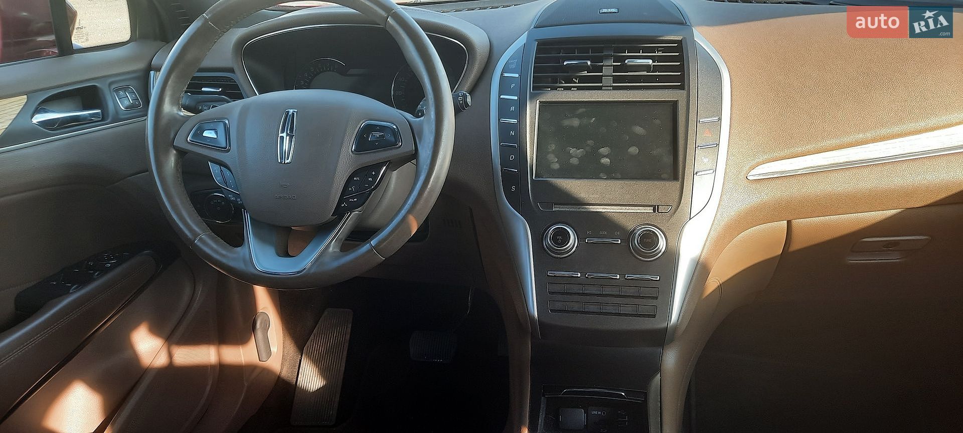Lincoln MKC 2015 VIN 5LMTJ2AH5FUJ34720 фото оголошення 31 з 61