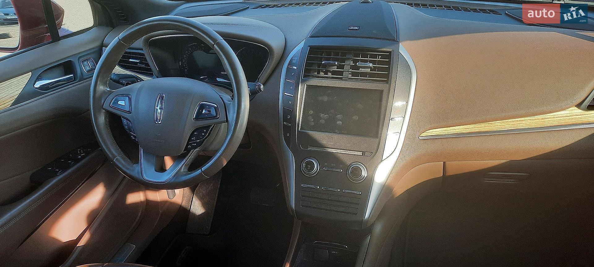 Lincoln MKC 2015 VIN 5LMTJ2AH5FUJ34720 фото оголошення 28 з 61